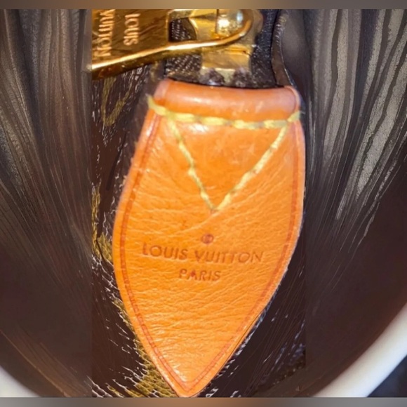 COA INCLUDED - Louis Vuitton Monogram Totally - Picture 4 of 15